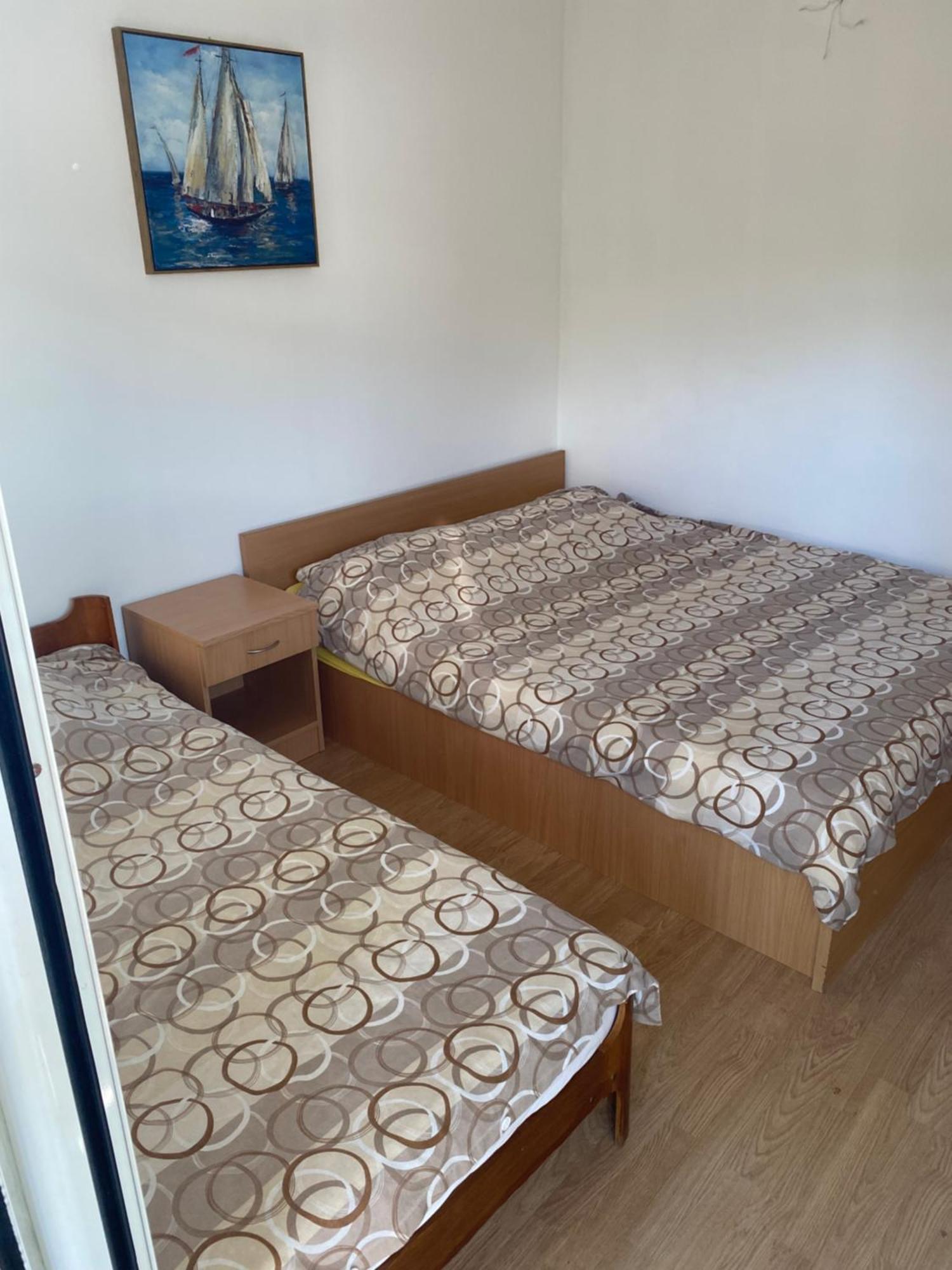 Ino Apartments Tivat Bagian luar foto